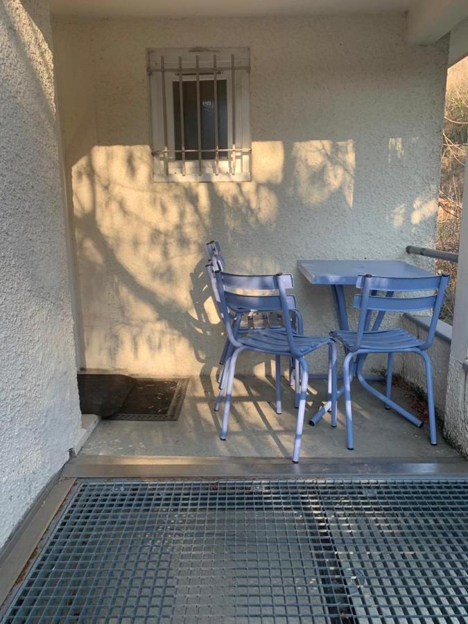 Domene Studio Terrasse Parking Apartment Exterior photo